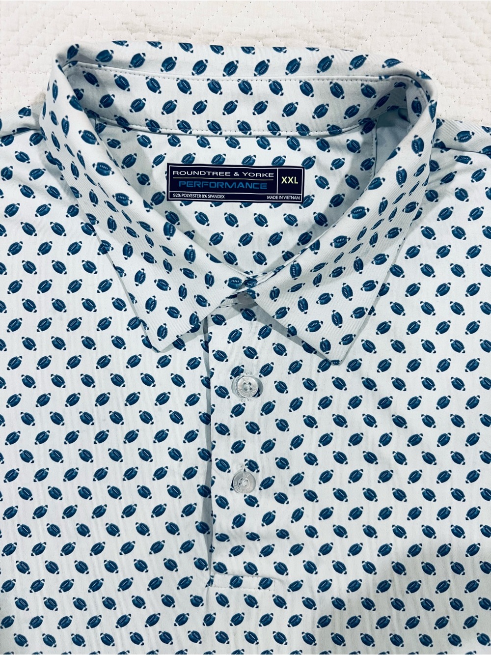 Roundtree & Yorke White Polo with Navy Leaf Print